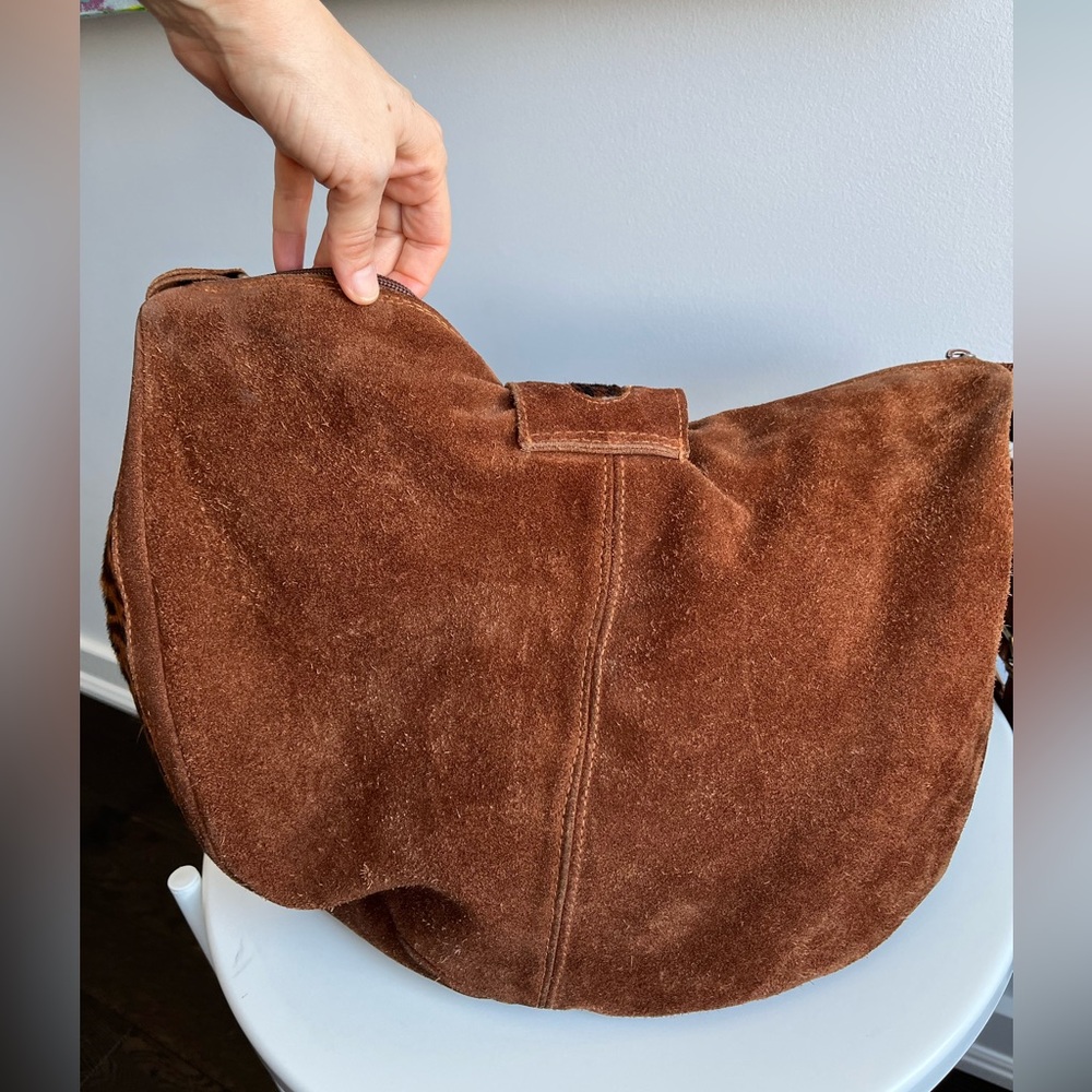 Italian Brown Suede Boho Crossbody Bag with Leopard Fur Accent - Picture 5 of 16